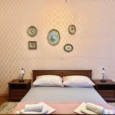 Cinthia * ツリクヴェニツァ