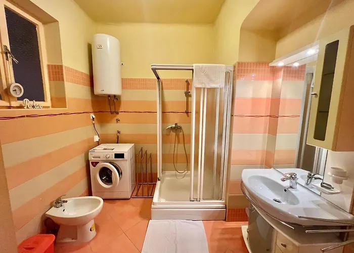 Cinthia Apartman *